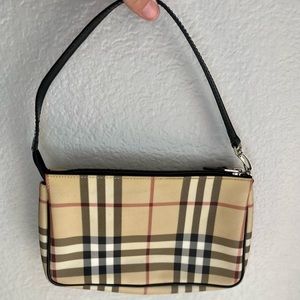 Authentic Burberry House Check Pochette Handbag Shoulder Bag